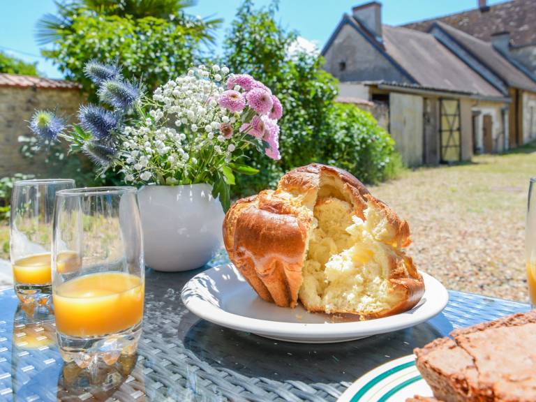 Vacation home with garden, barbeque & terrace | Nature view — photo 4