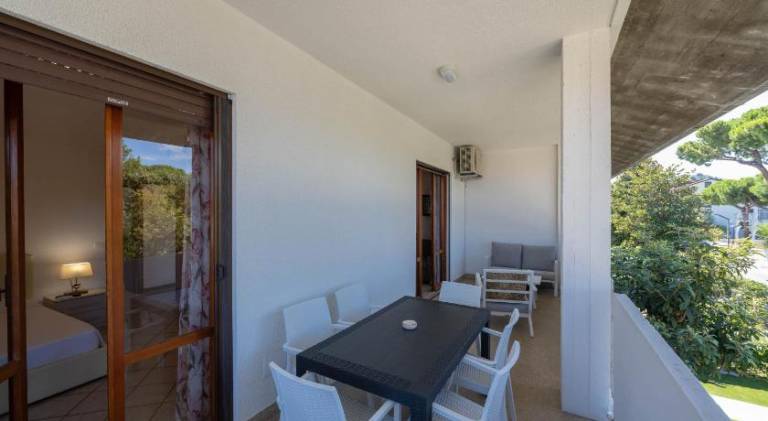 Rental apartment with 2 rooms for 4 persons — photo 4