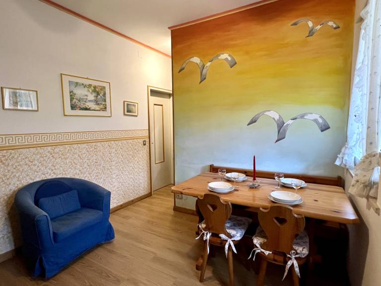 Apartment with garden & terrace | Garden view — photo 3