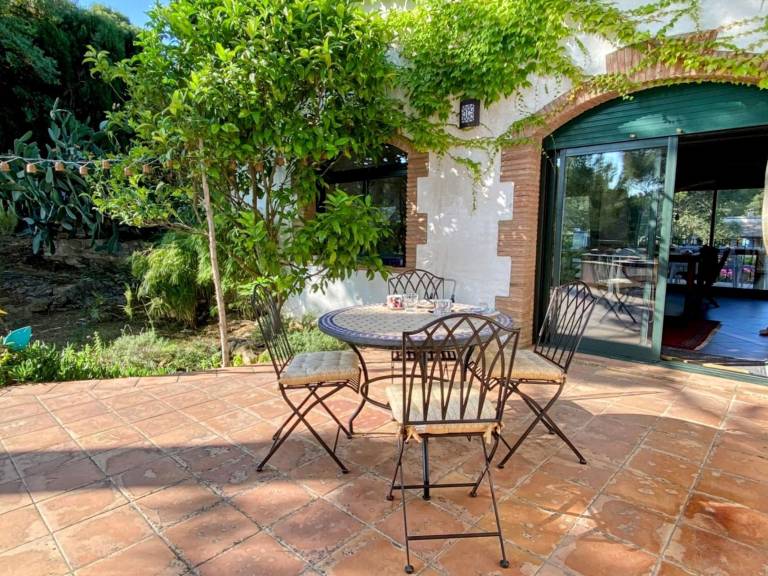 Villa with garden, patio & barbeque | Mountain view — photo 5