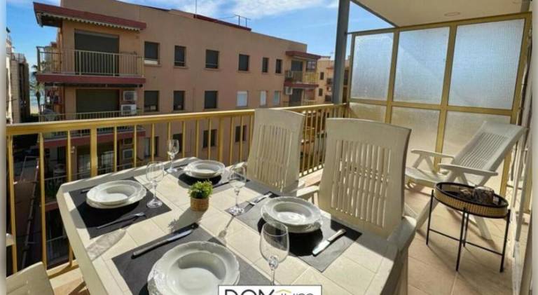 Pleasant holiday apartment | Next to the beach | Pet-friendly in Cambrils