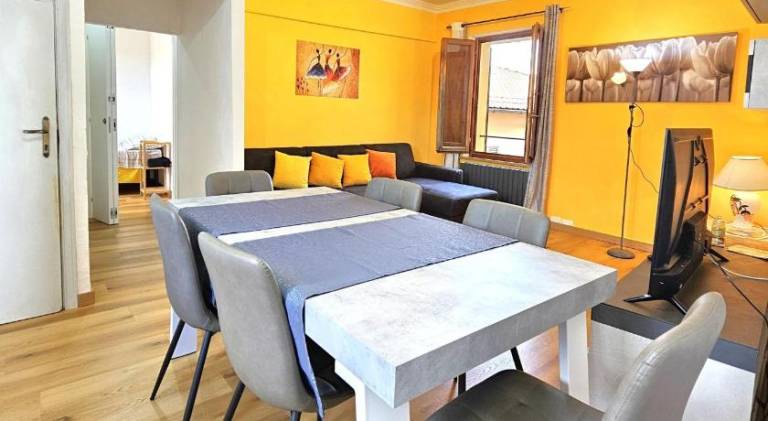 Apartment with 2 rooms for 5 persons — photo 2
