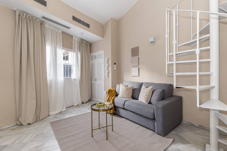Wonderful holiday apartment with garden & terrace | Next to Seville Cathedral | Pet-friendly — photo 3