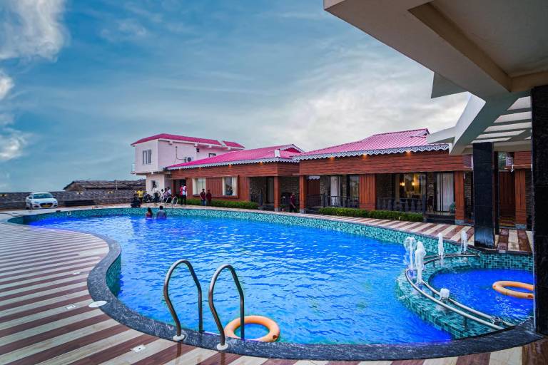 Resort Silampur