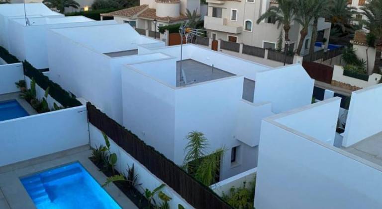 Villa with pool | Next to the beach | Pets are welcome — photo 5