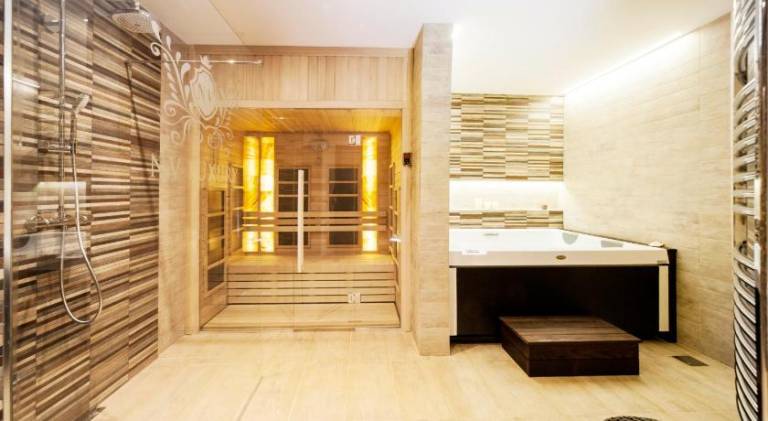NV Luxury Suites & Spa — photo 3