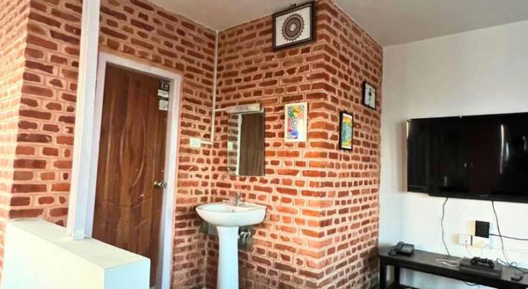 Deepjyoti Inn — photo 5