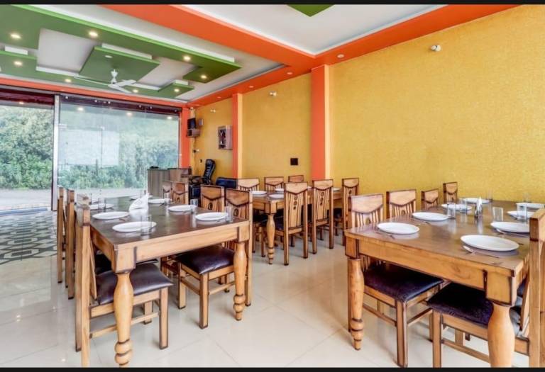 The Grahil Hotel & Restaurant — photo 3