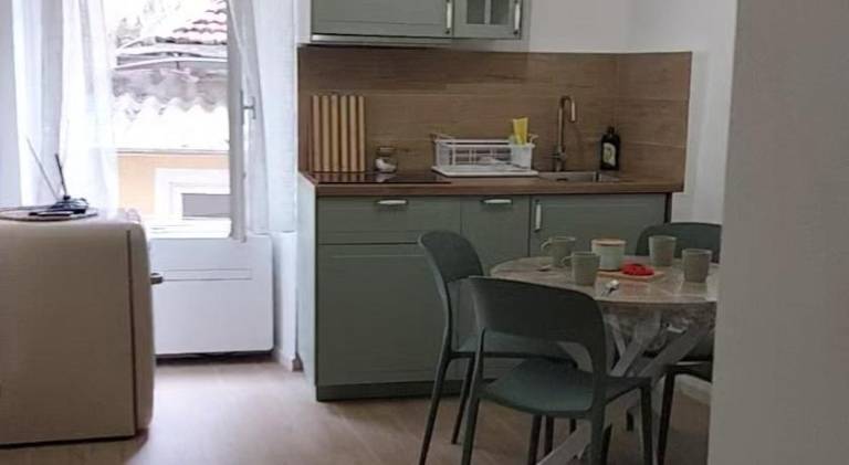 Rental apartment with 1 room for 4 persons in Sanremo