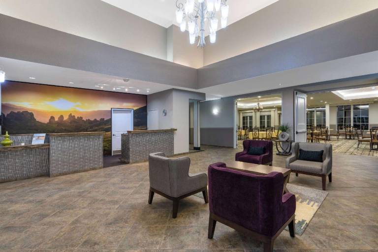 La Quinta Inn & Suites by Wyndham Loveland/Estes Park — photo 5