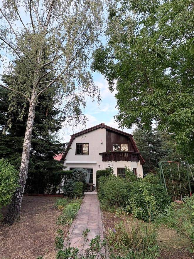 170 M² House ∙ 2 Bedrooms ∙ 4 Guests - Berlin