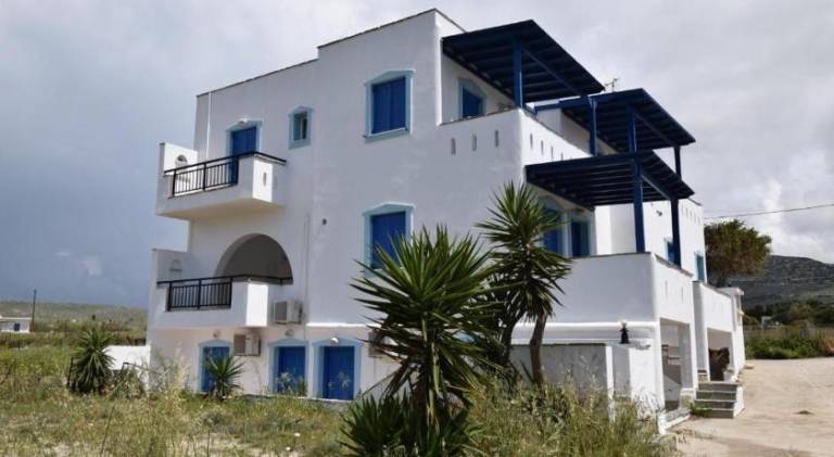 Palmos Self-Catering Apartment with sea view in Naxos