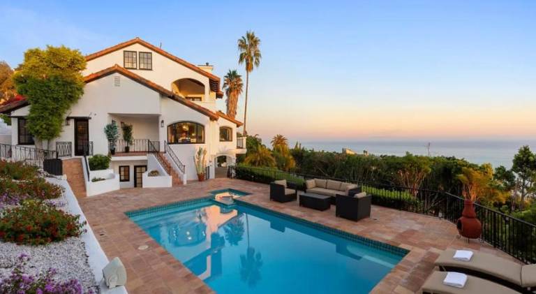 Rental apartment with pool — photo 4