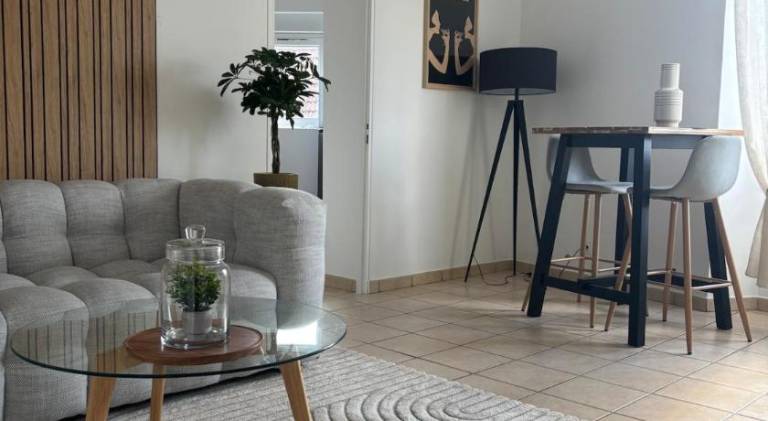 Holiday apartment with 1 room for 2 persons in Epernay