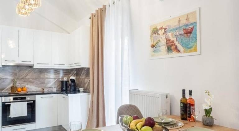 Διαμέρισμα Παραλία Αρτέμιδος