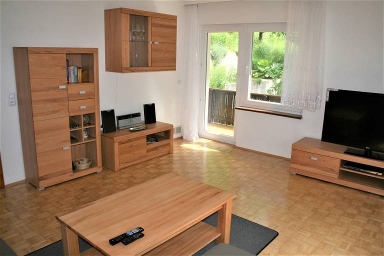 Holiday Home 'Haus Am Waldrand' with Mountain View, Private Terrace and Wi-Fi — photo 2