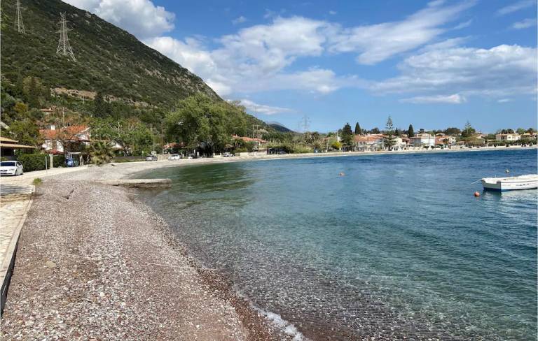 Διαμέρισμα  Trizonia