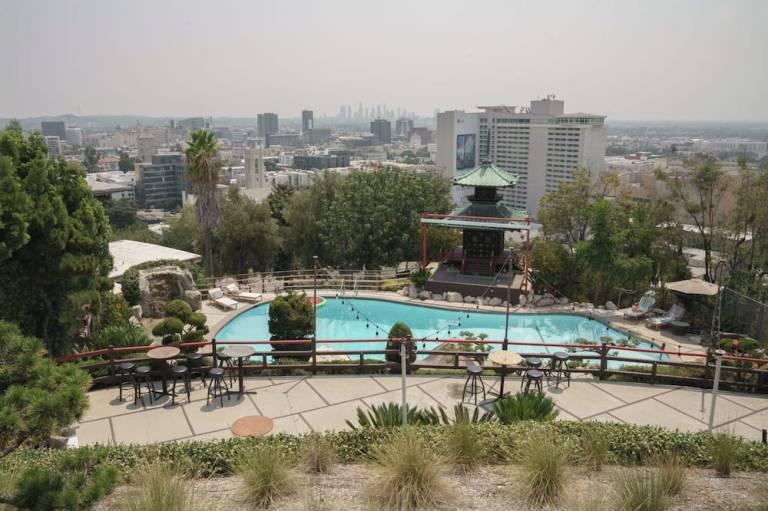 Hollywood Hills Hotel