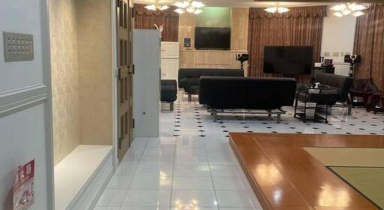 Villa with 6 rooms for 16 persons — photo 5