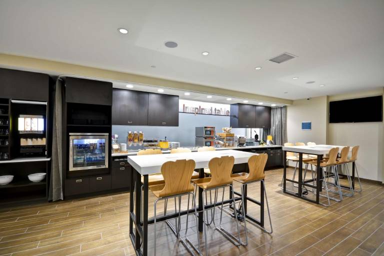 Home2 Suites by Hilton Maumee Toledo — photo 2
