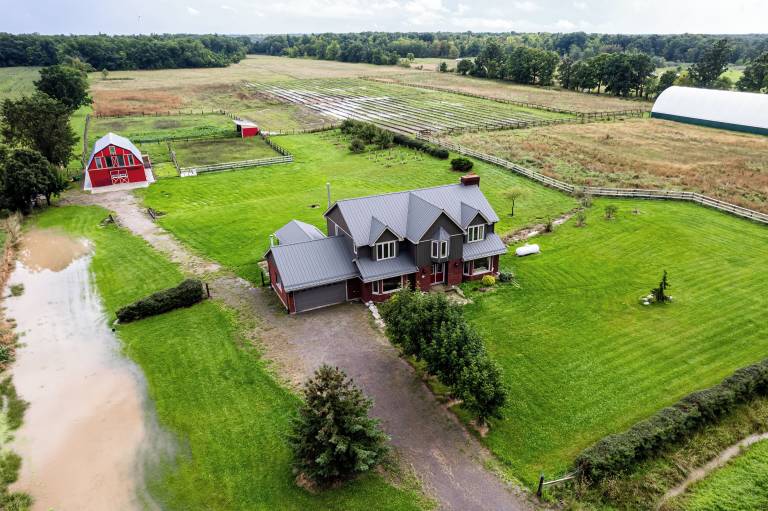 Farmhouse  Saint Anns