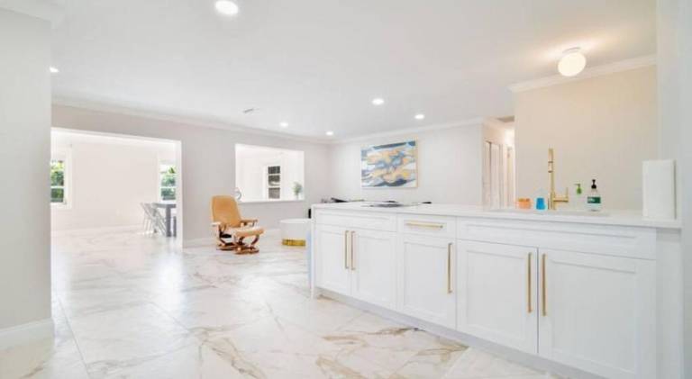 Nice vacation home | Pets are welcome in Palm Beach Gardens, FL