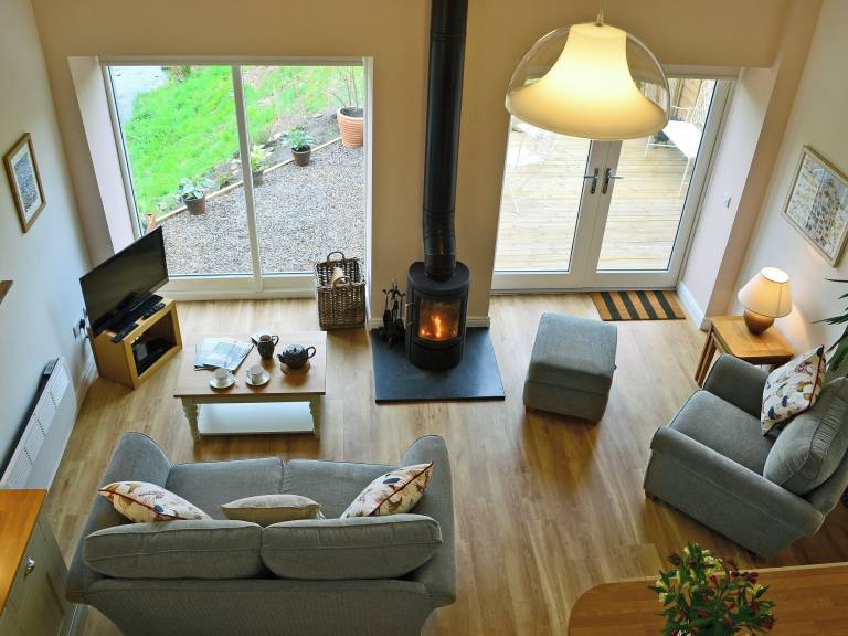 Cottage  Oxton