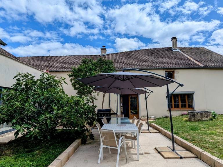 Big cottage with garden & grill | Pet-friendly — photo 2