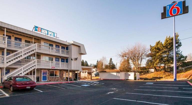 Motel 6 Bremerton, WA — photo 3