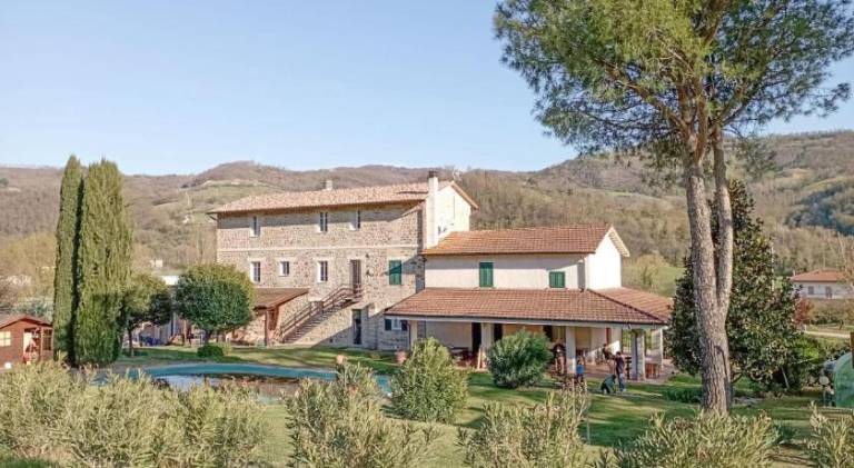 Beautiful house with pool | Dogs allowed in Valfabbrica