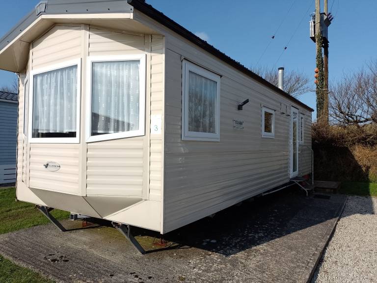 Caravan Poughill