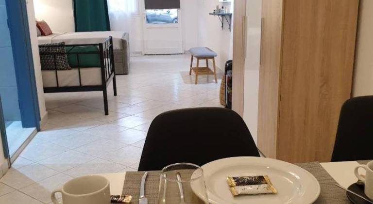 Holiday apartment with barbecue, yard & terrace — photo 3