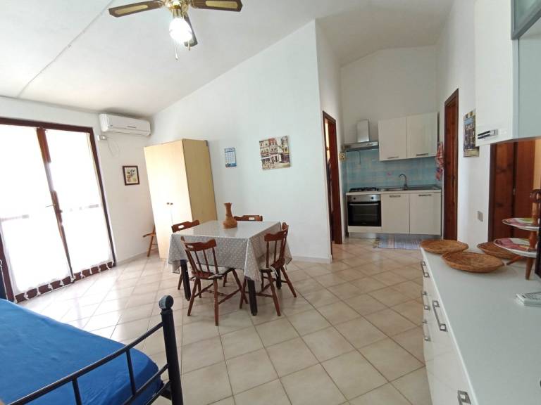 Rental apartment with 2 rooms for 4 persons — photo 4