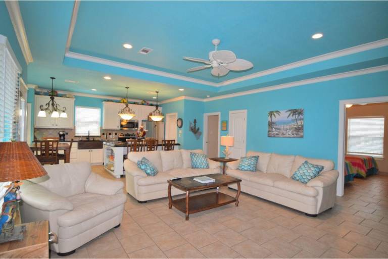 Fully equipped house with BBQ & yard | Beach view | Dogs allowed — photo 4