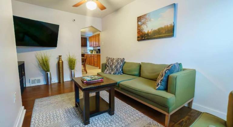 Rental apartment | Perfect for remote work in Pittsburg, PA