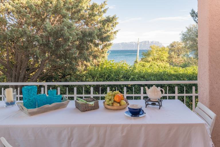 Holiday Home "Villa Rosa sul Mare" with Sea View, Terraces & Wi-Fi in Olbia