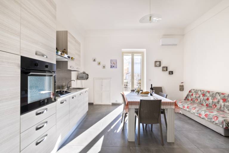 Apartment 'Casa Vacanze Lu Rizzaru' with Private Terrace, Balcony & Air Conditioning — photo 5