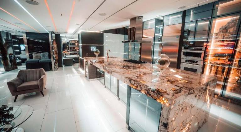 One million Luxury Suites — photo 4