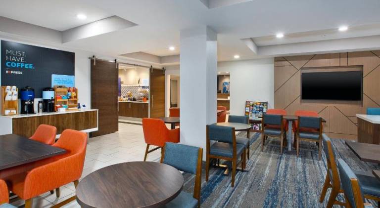 Holiday Inn Express Hotel & Suites West Monroe By IHG — photo 2