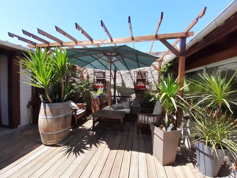 Apartment 'Maison Escale Dax N78' with Private Terrace and Wi-Fi in Dax