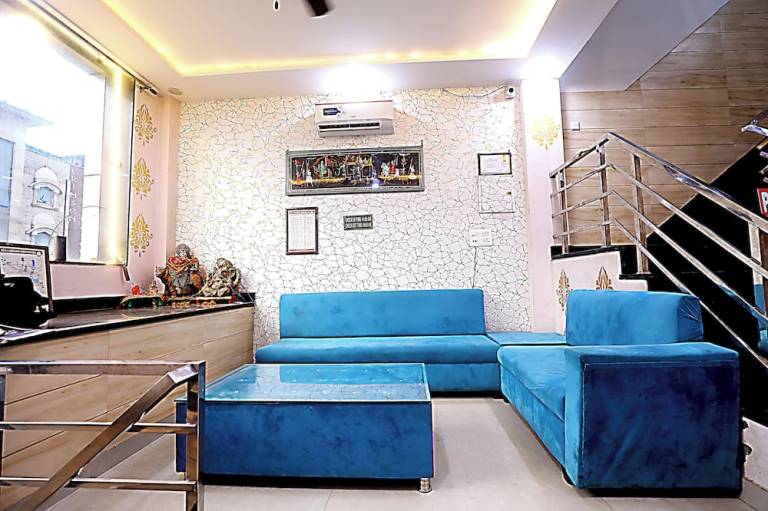 Hotel Akash Inn Hotel Near Taj Mahal