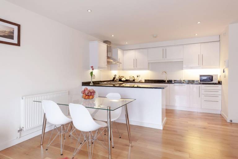 Apartment Epsom