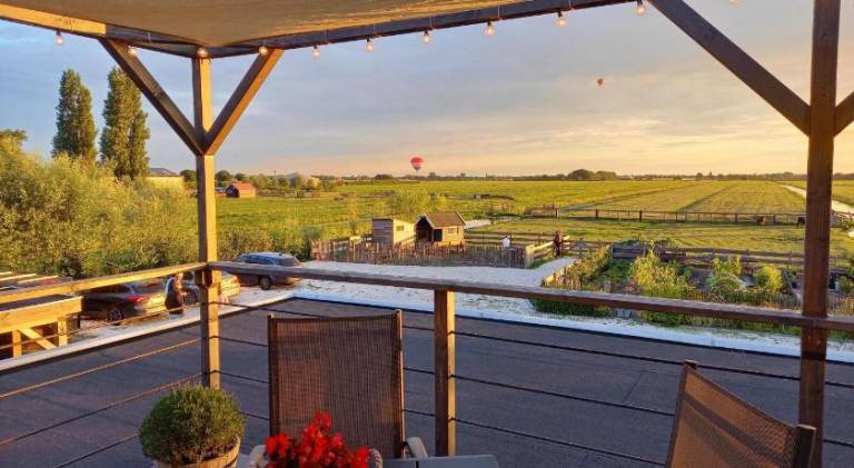 Bed & Breakfast  Reeuwijkse Plassen