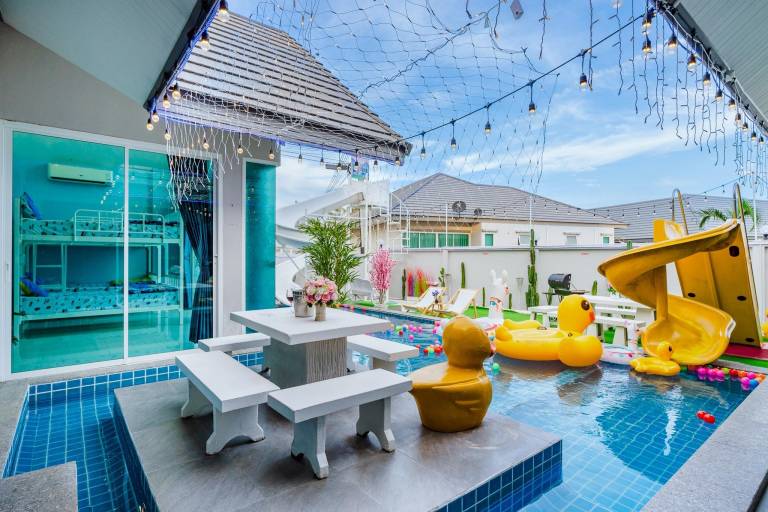 Villa with pool & BBQ — photo 3