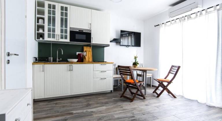 Apartment with terrace & BBQ in Biograd na Moru