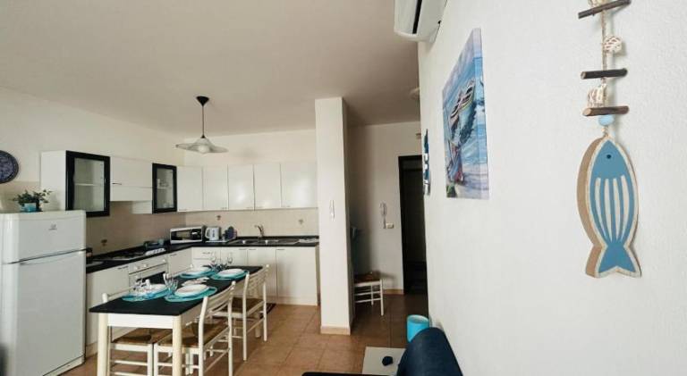 Rental apartment with 2 rooms for 6 persons — photo 3
