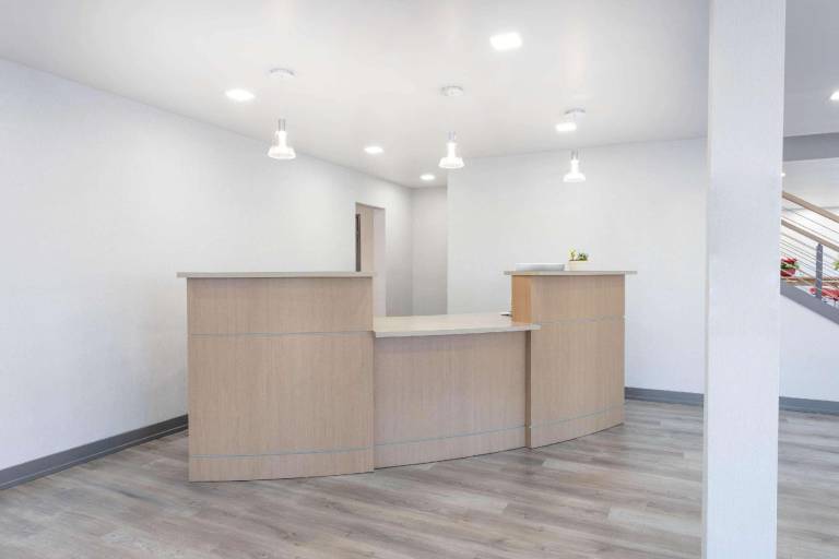Travelodge by Wyndham Elkhart in Elkhart, IN