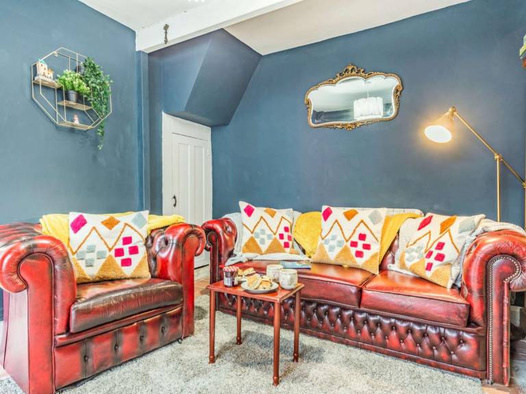 Cottage with 2 rooms for 4 persons — photo 4