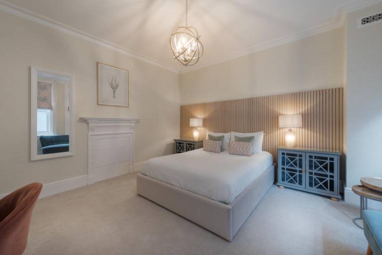 Florence Suite Boutique Hotel and Restaurant in Portsmouth