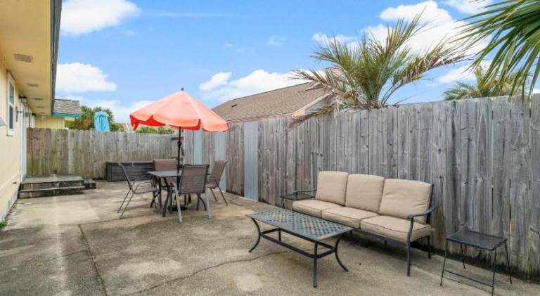 Charming vacation home | Beach nearby | Pets allowed — photo 4